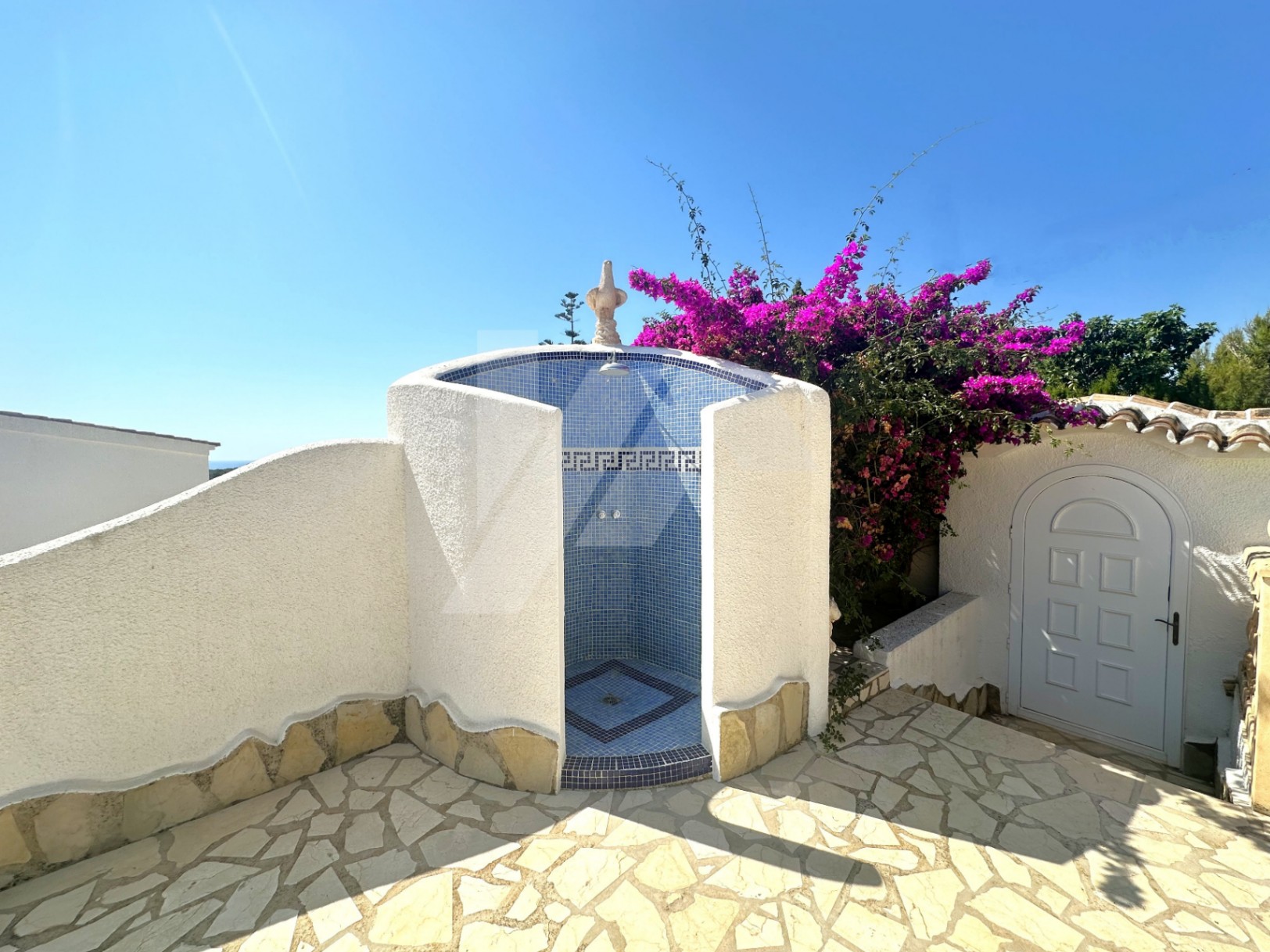 Villa zu verkaufen in Moraira mit spektakulärem Meerblick.