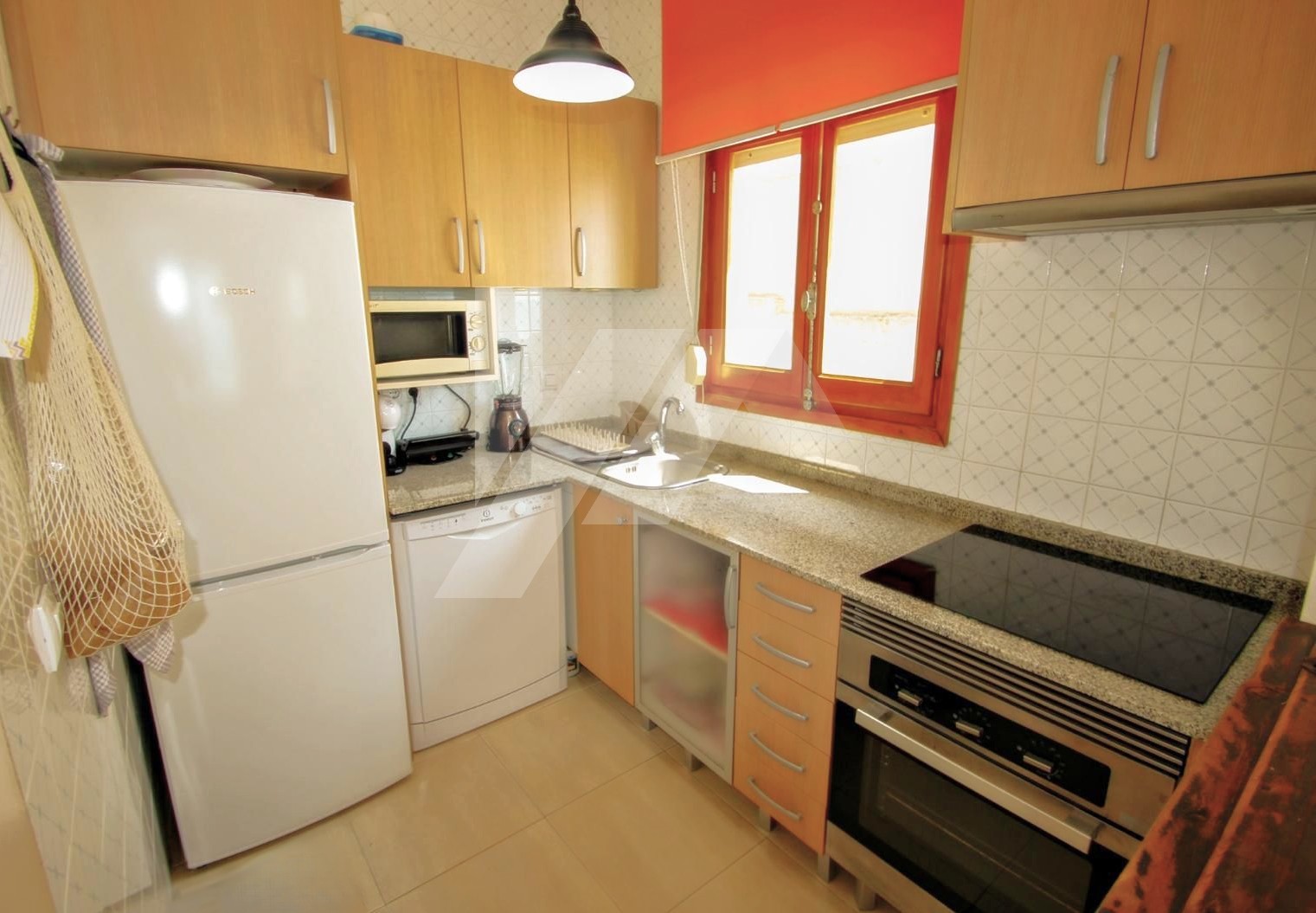 Wohnung zu verkaufen in Moraira mit Meerblick, Costa Blanca.