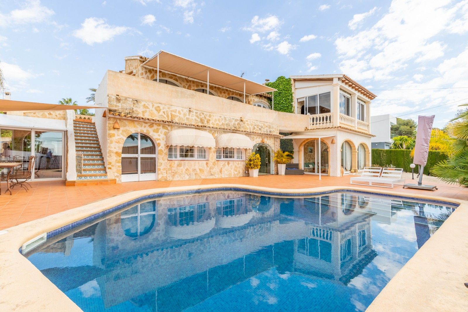 Luxusvilla zum Verkauf in Moraira, Pla del Mar, mit Meerblick.
