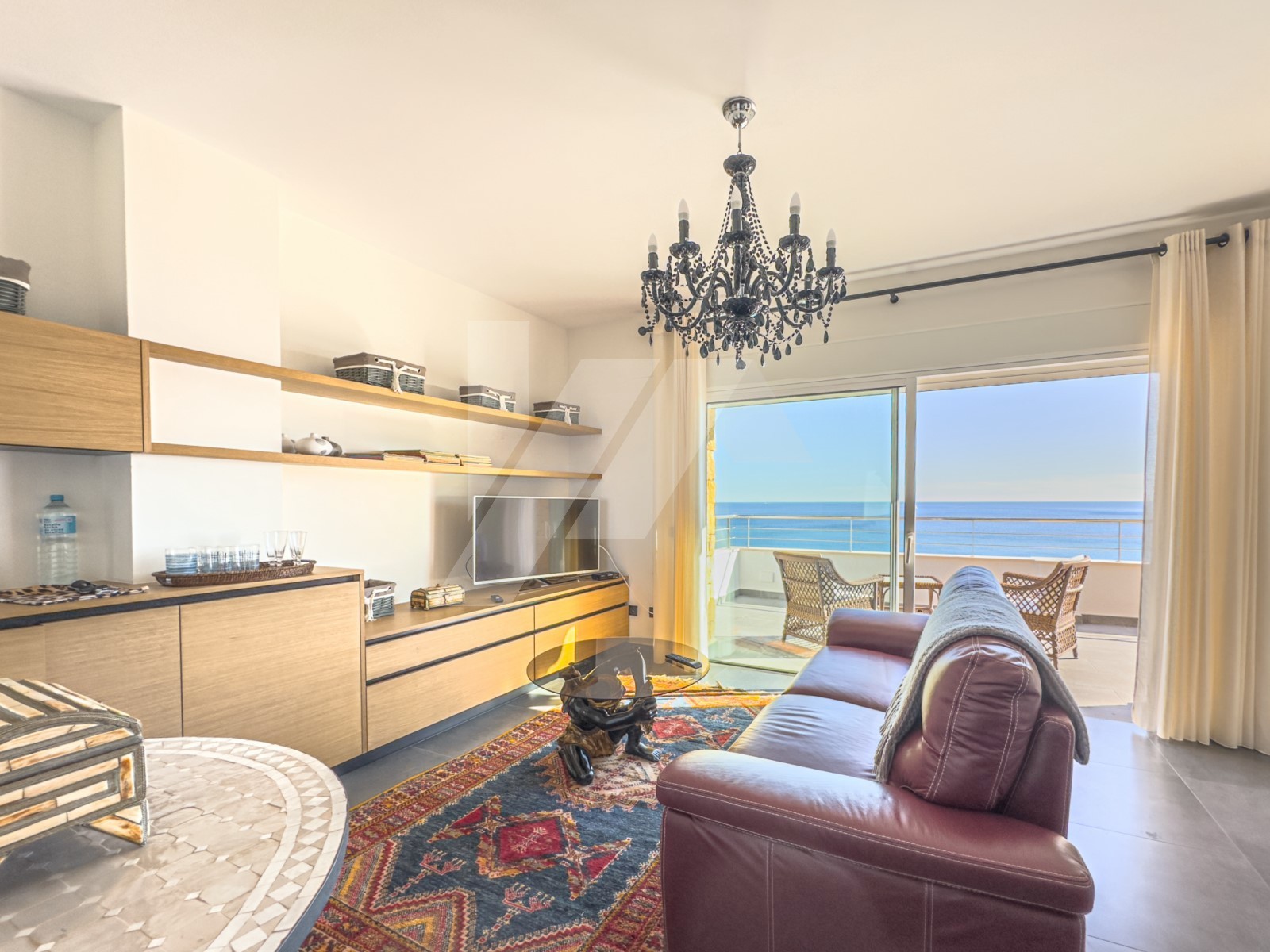 Villa zu verkaufen mit Meerblick in La Fustera, Benissa.