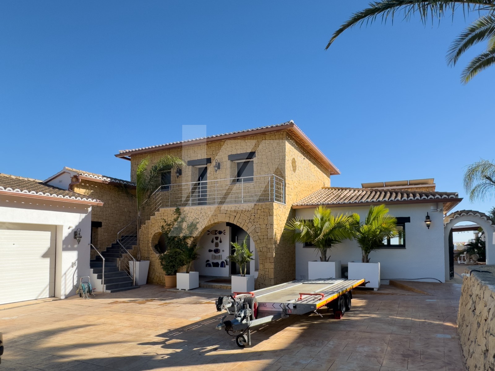 Villa zu verkaufen mit Meerblick in La Fustera, Benissa.