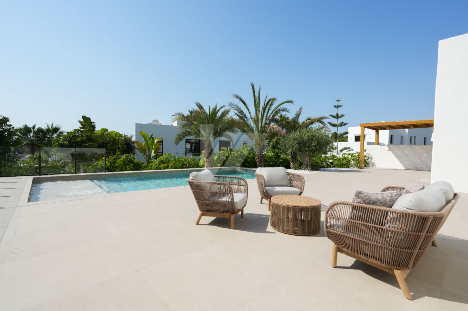 Moderne Villa zum Verkauf in Moraira, Costa Blanca.