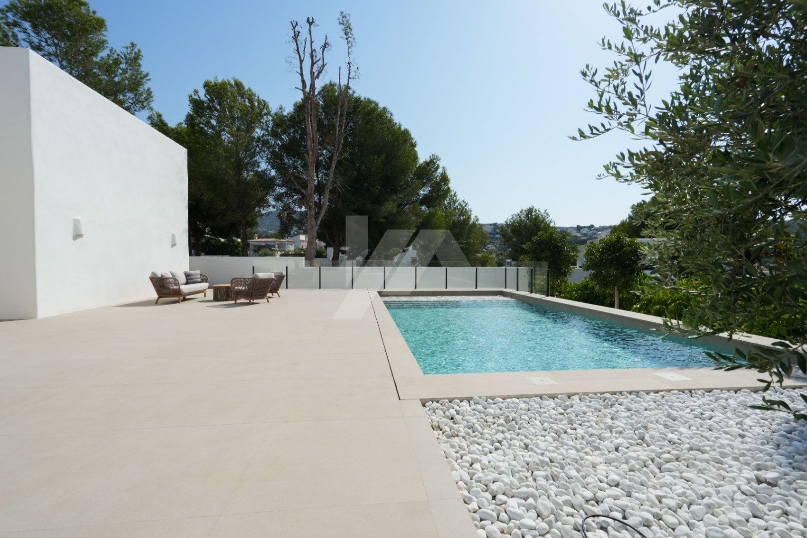 Moderne Villa zum Verkauf in Moraira, Costa Blanca.