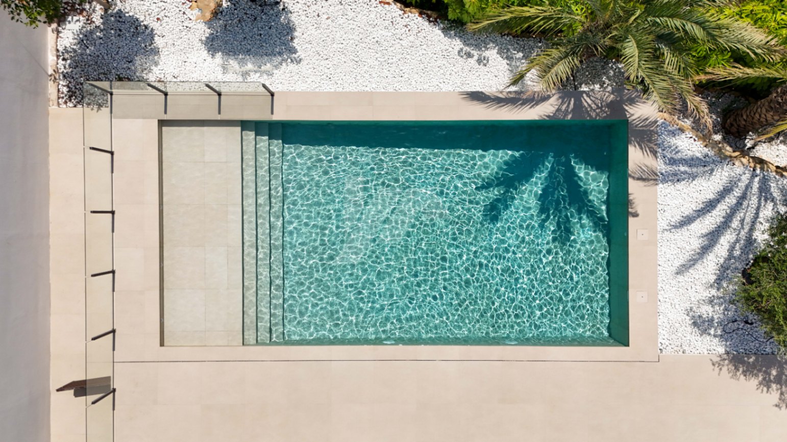 Moderne Villa zum Verkauf in Moraira, Costa Blanca.
