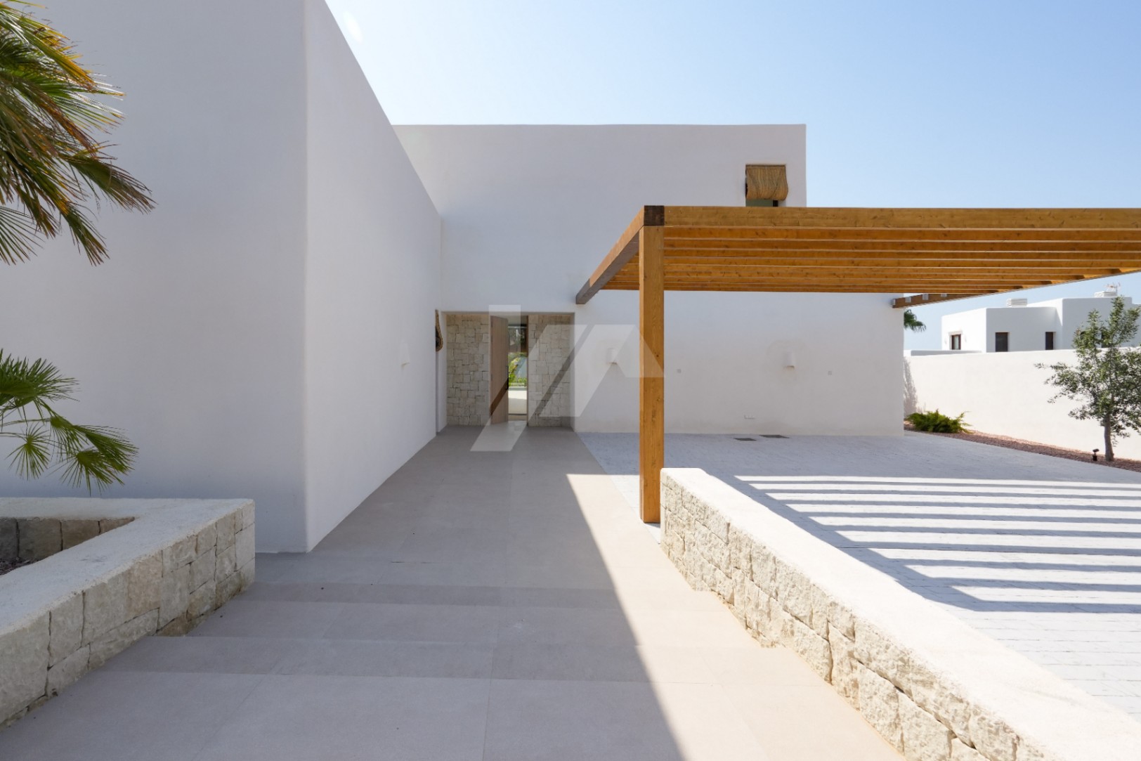 Moderne Villa zum Verkauf in Moraira, Costa Blanca.