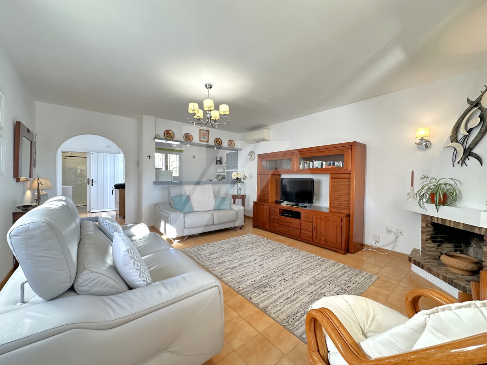 Bungalow mit Meerblick zu verkaufen in Moraira, Costa Blanca.