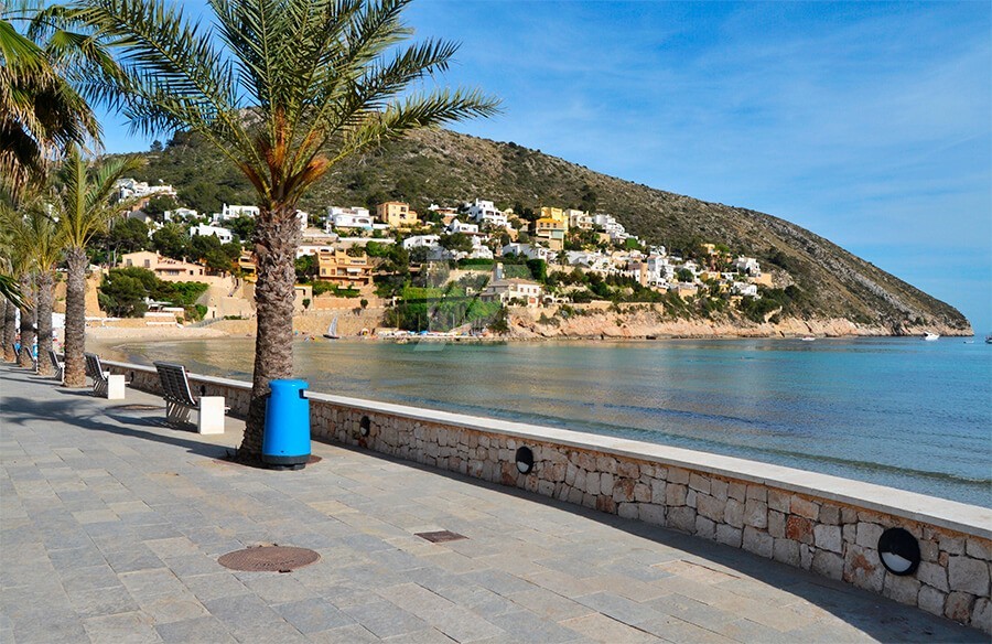 Luxusvilla zu verkaufen in Moraira, Costa Blanca.