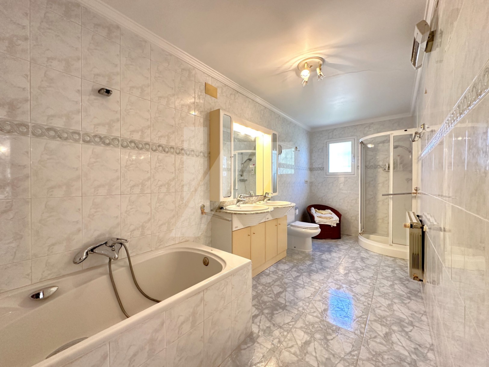 Villa con vistas panorámicas al mar en venta en Moraira, Benimeit.