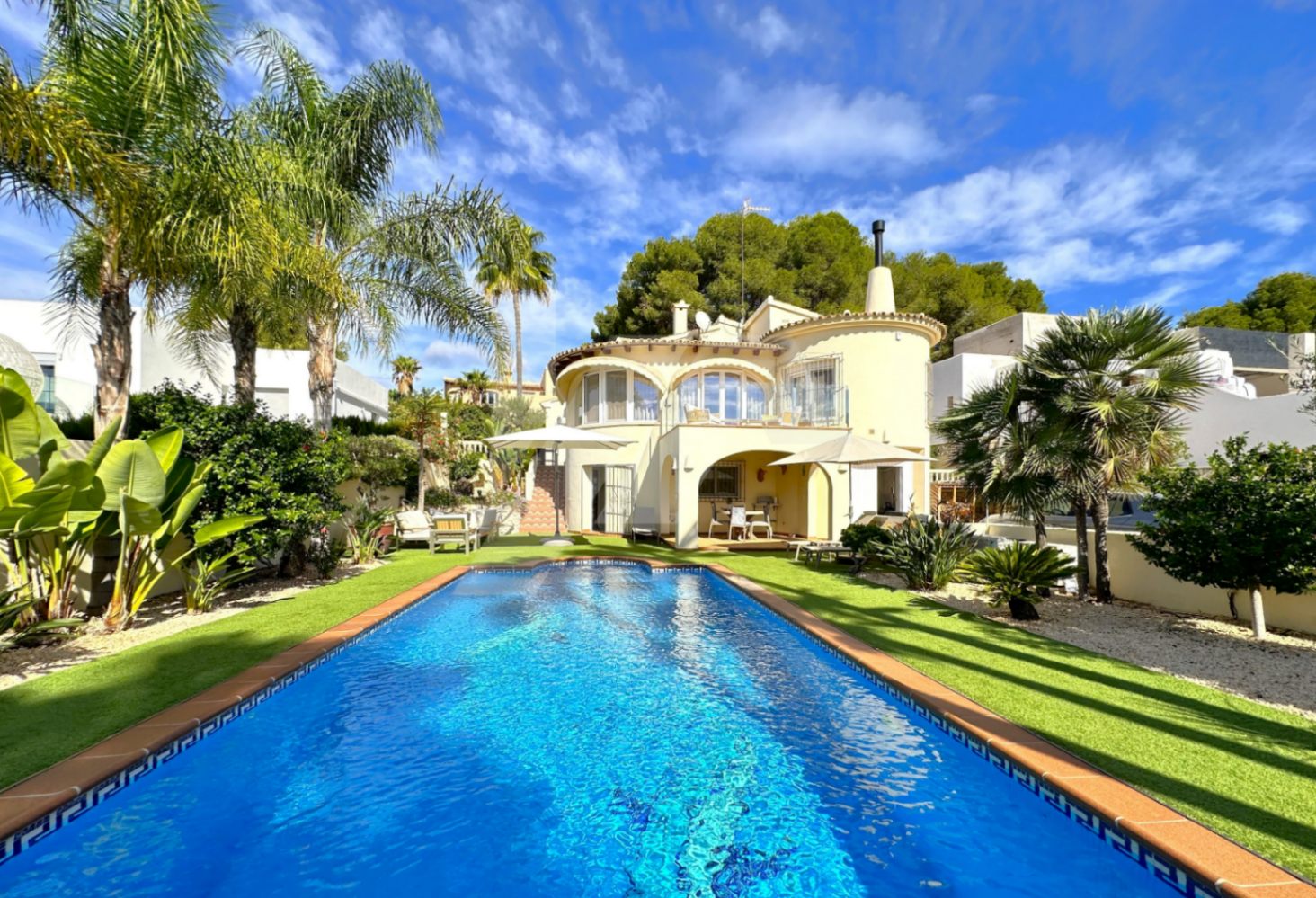 Exklusive Villa zum Verkauf in Moraira, Costa Blanca.