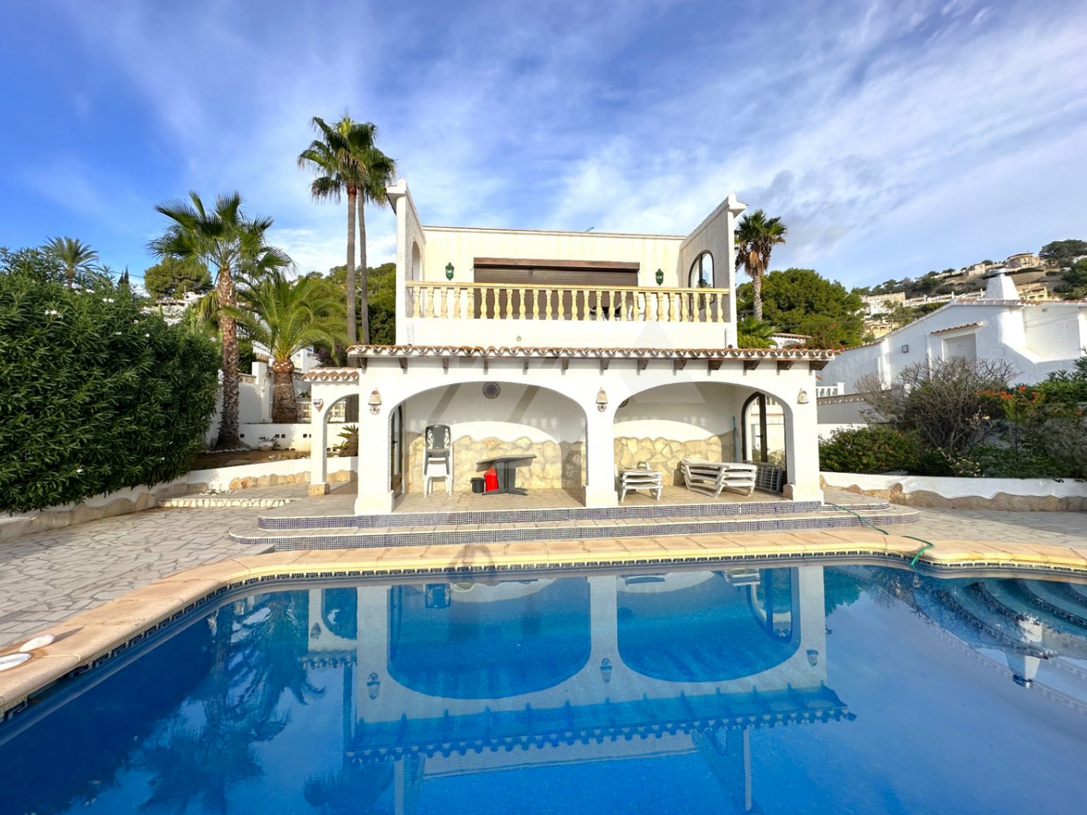 Villa zu verkaufen in Moraira mit spektakulärem Meerblick.