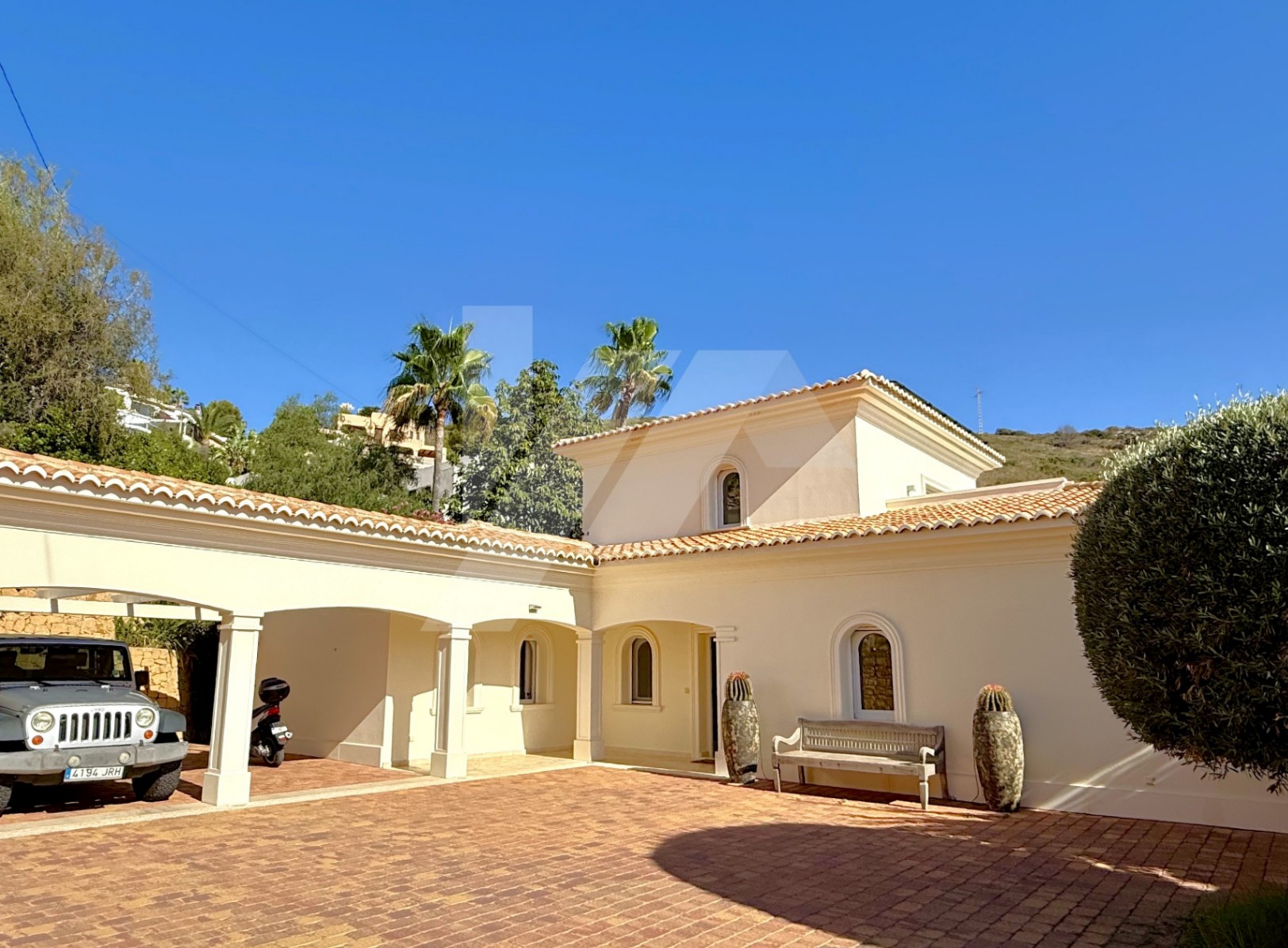 Luxusvilla zu verkaufen in Moraira, Costa Blanca.
