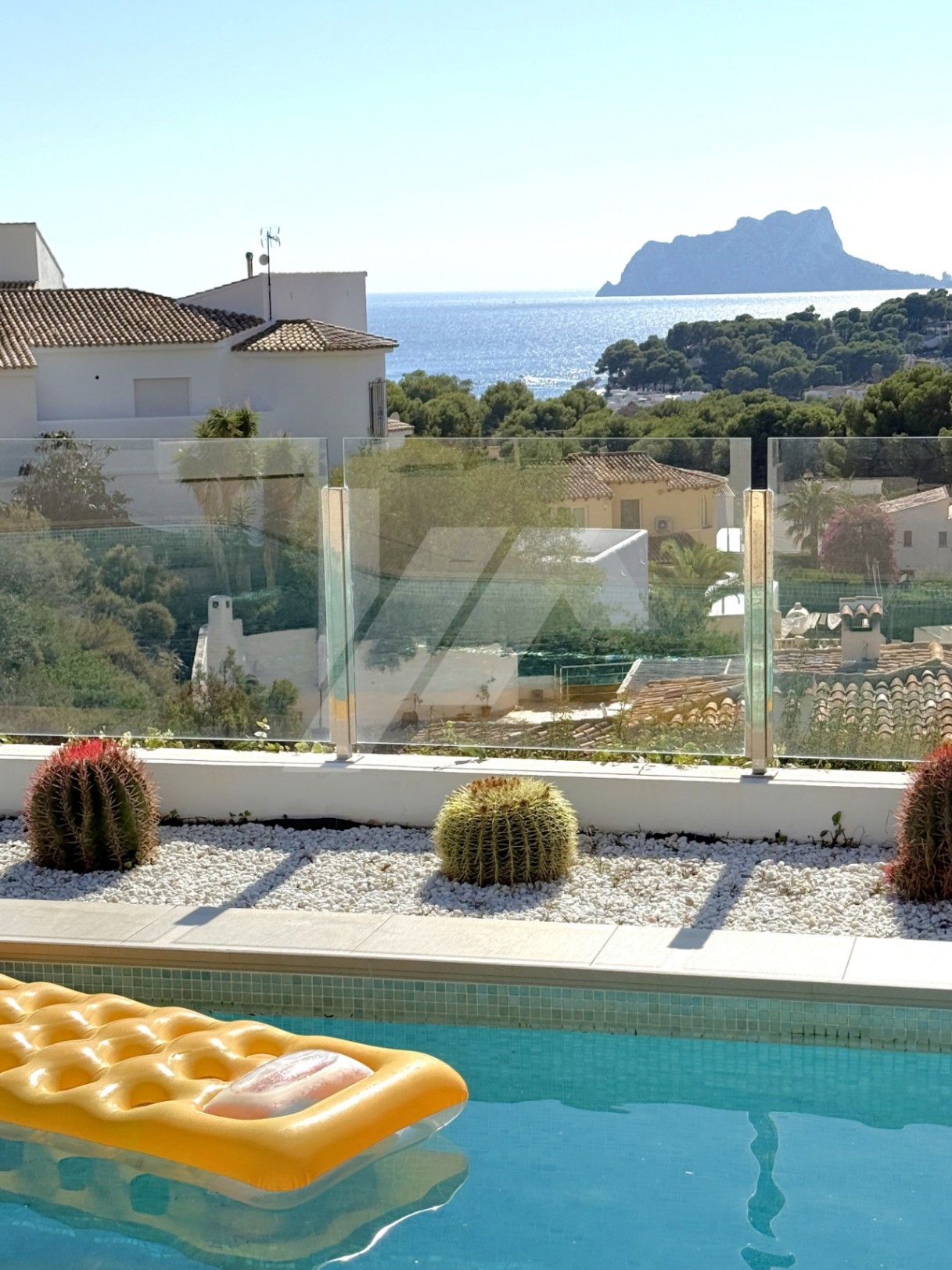 Luxusvilla zu verkaufen in Moraira, Costa Blanca.