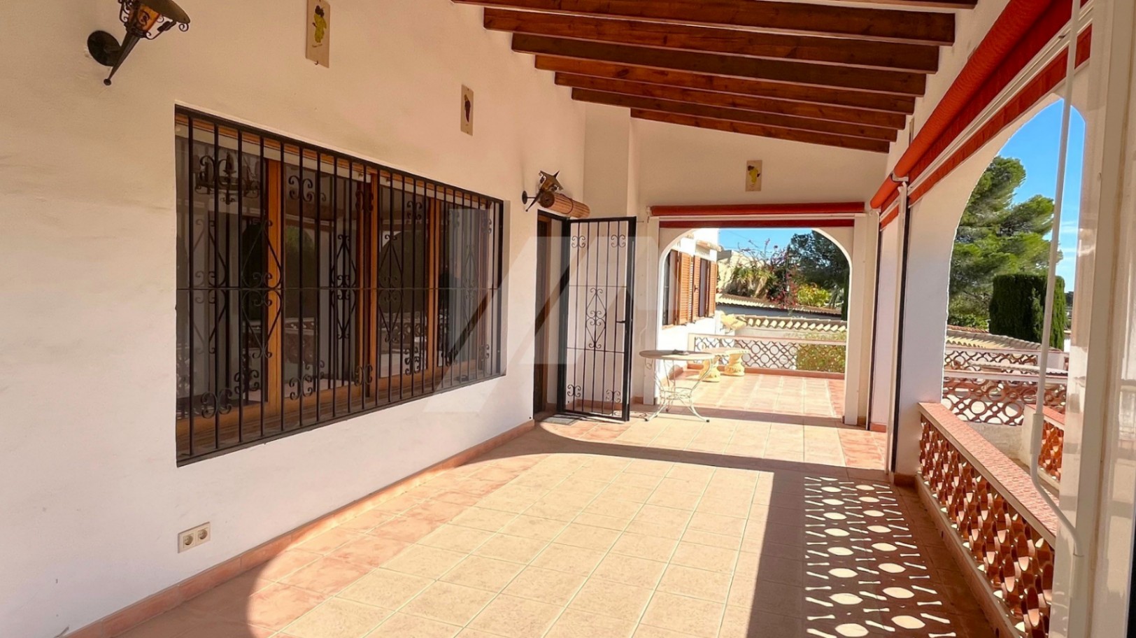 Villa im mediterranen Stil zu verkaufen in Benissa Costa, Costa Blanca.