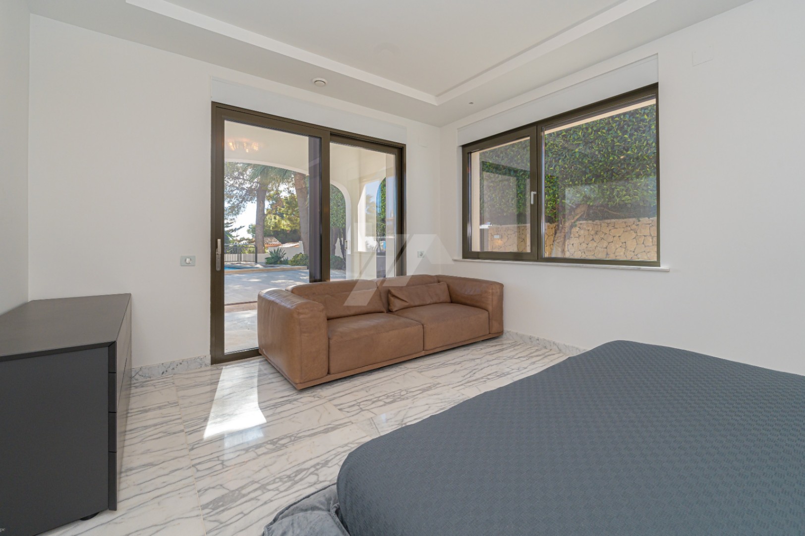 Luxusvilla in zweiter Meereslinie in Moraira zu verkaufen, mit Meerblick.