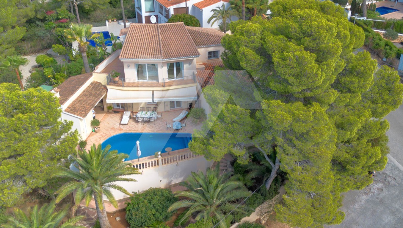 Villa zum Verkauf in San Jaime, Benissa Costa, Costa Blanca.
