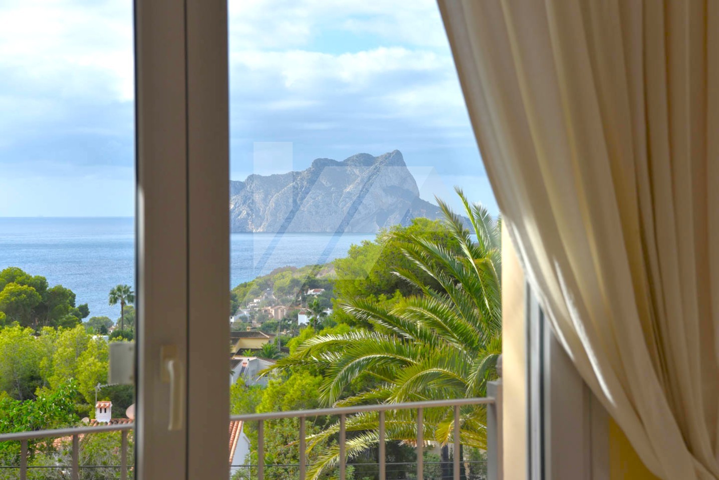Villa zum Verkauf in San Jaime, Benissa Costa, Costa Blanca.