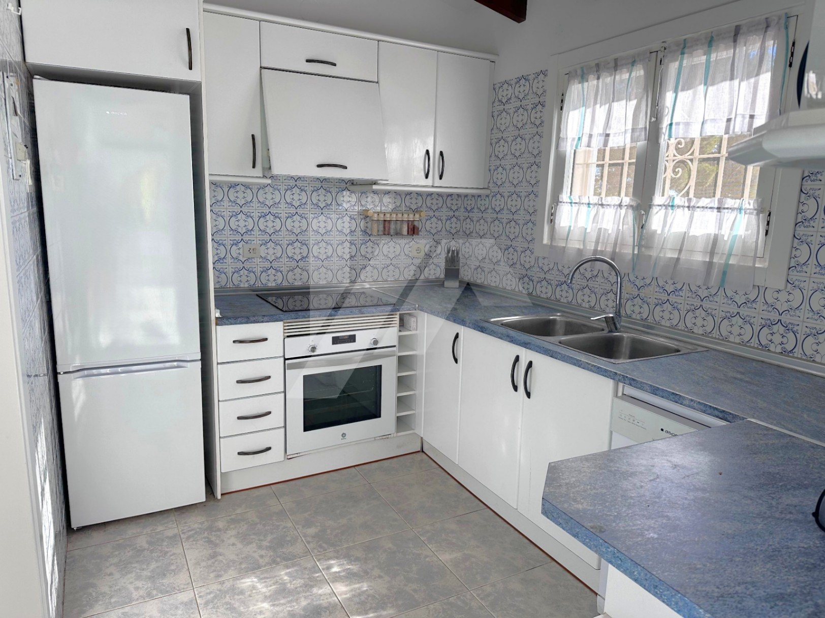 Villa mit Meerblick zu verkaufen in Moraira, Costa Blanca.