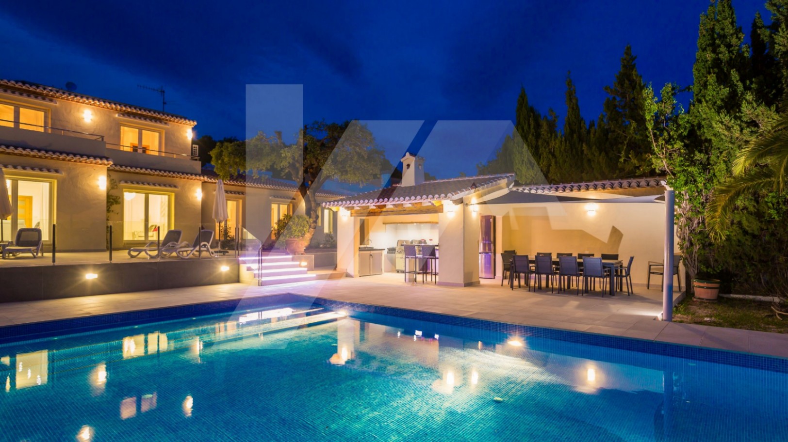 Exklusive Luxusvilla zu verkaufen in Jávea, Costa Blanca.