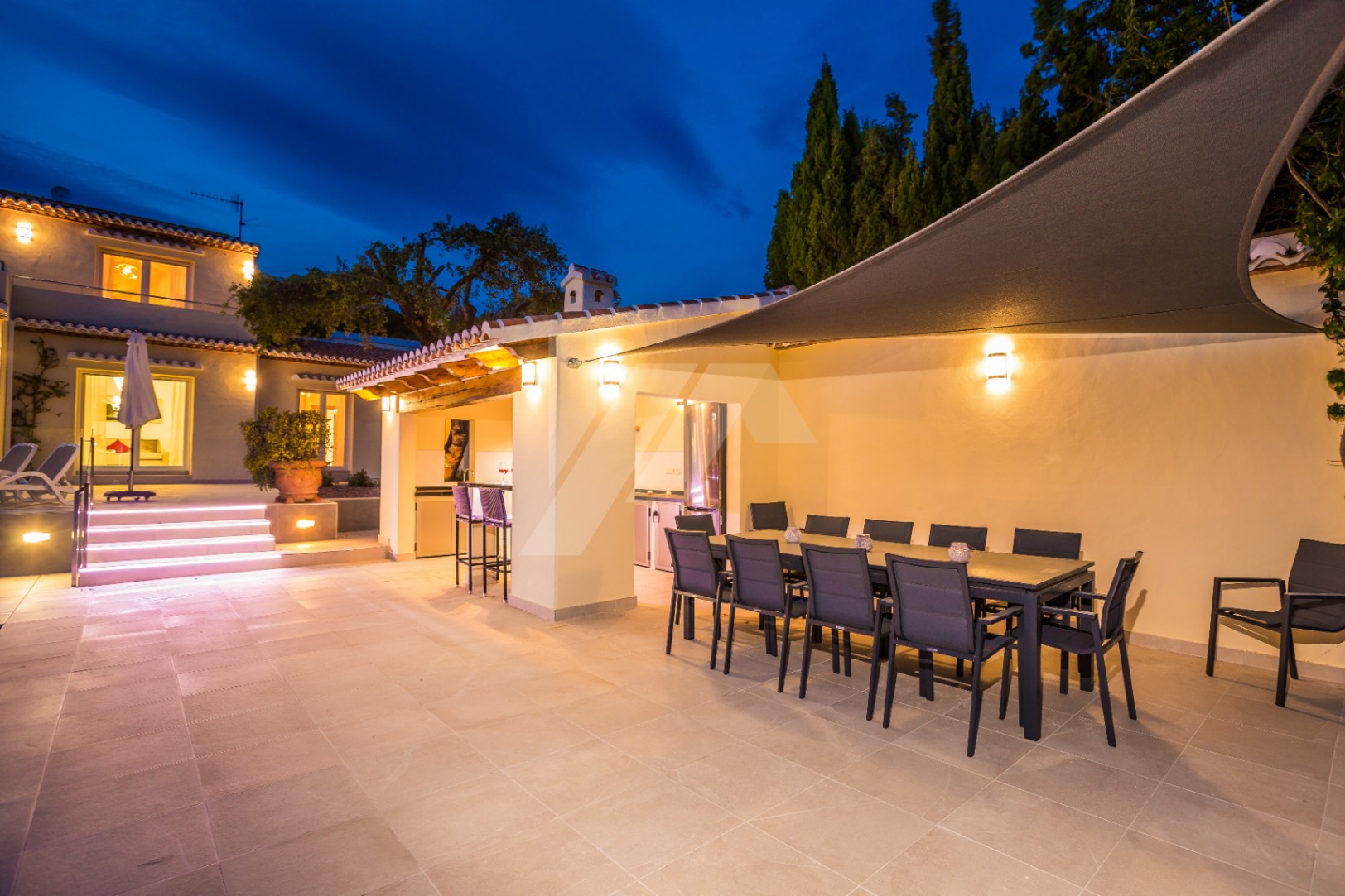 Exklusive Luxusvilla zu verkaufen in Jávea, Costa Blanca.
