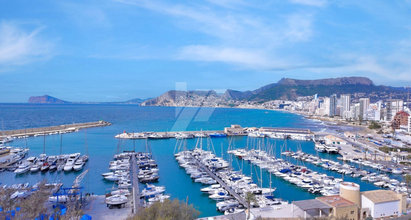 Luxusvilla mit Meerblick zu verkaufen in Calpe, Costa Blanca.