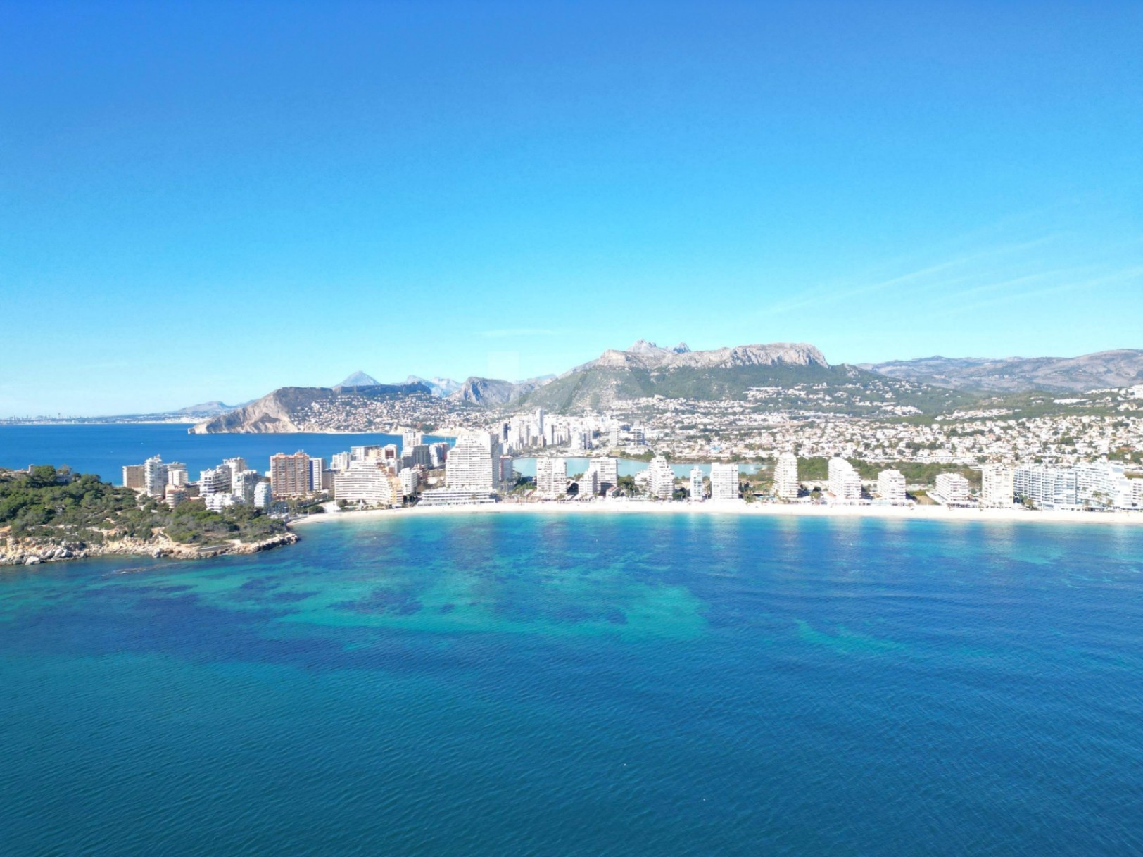 Luxusvilla mit Meerblick zu verkaufen in Calpe, Costa Blanca.