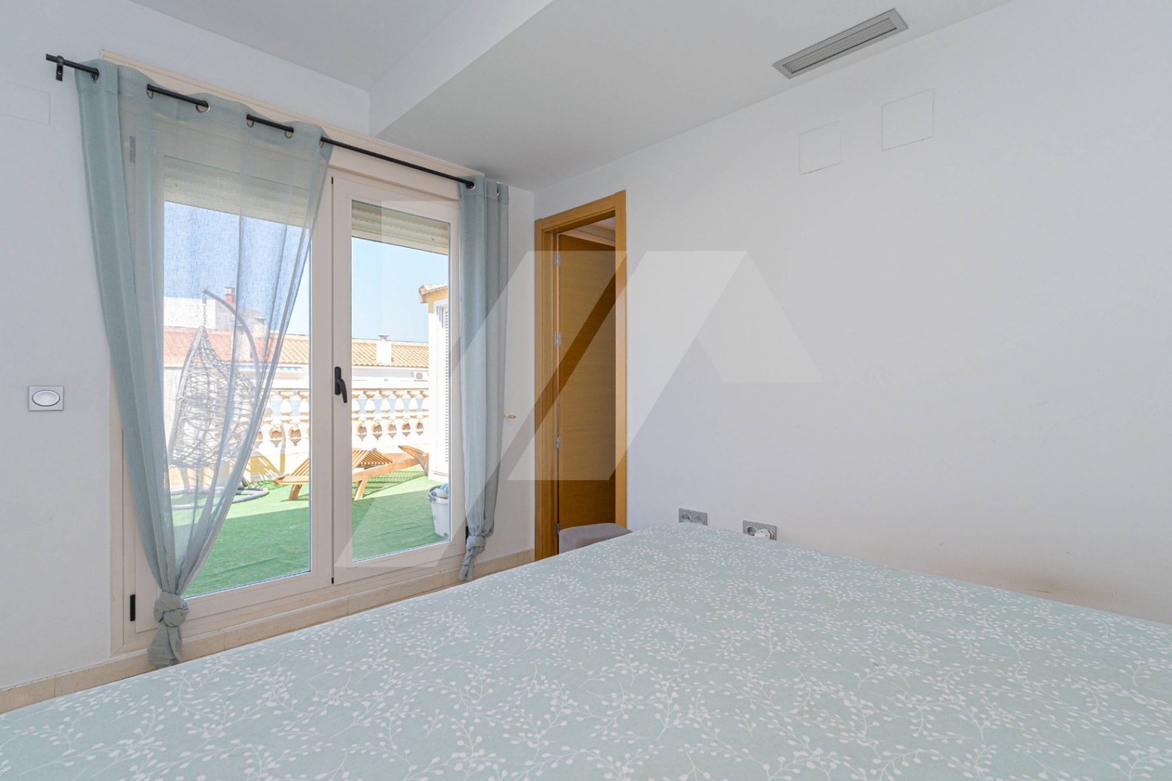 Penthouse mit Pool zu verkaufen in Denia, Costa Blanca.