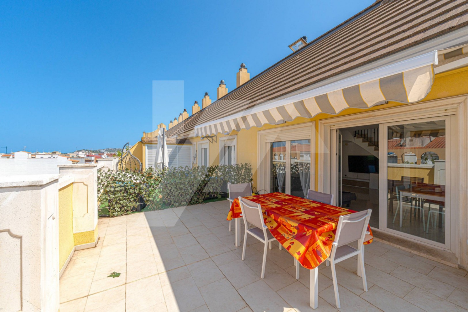 Penthouse mit Pool zu verkaufen in Denia, Costa Blanca.