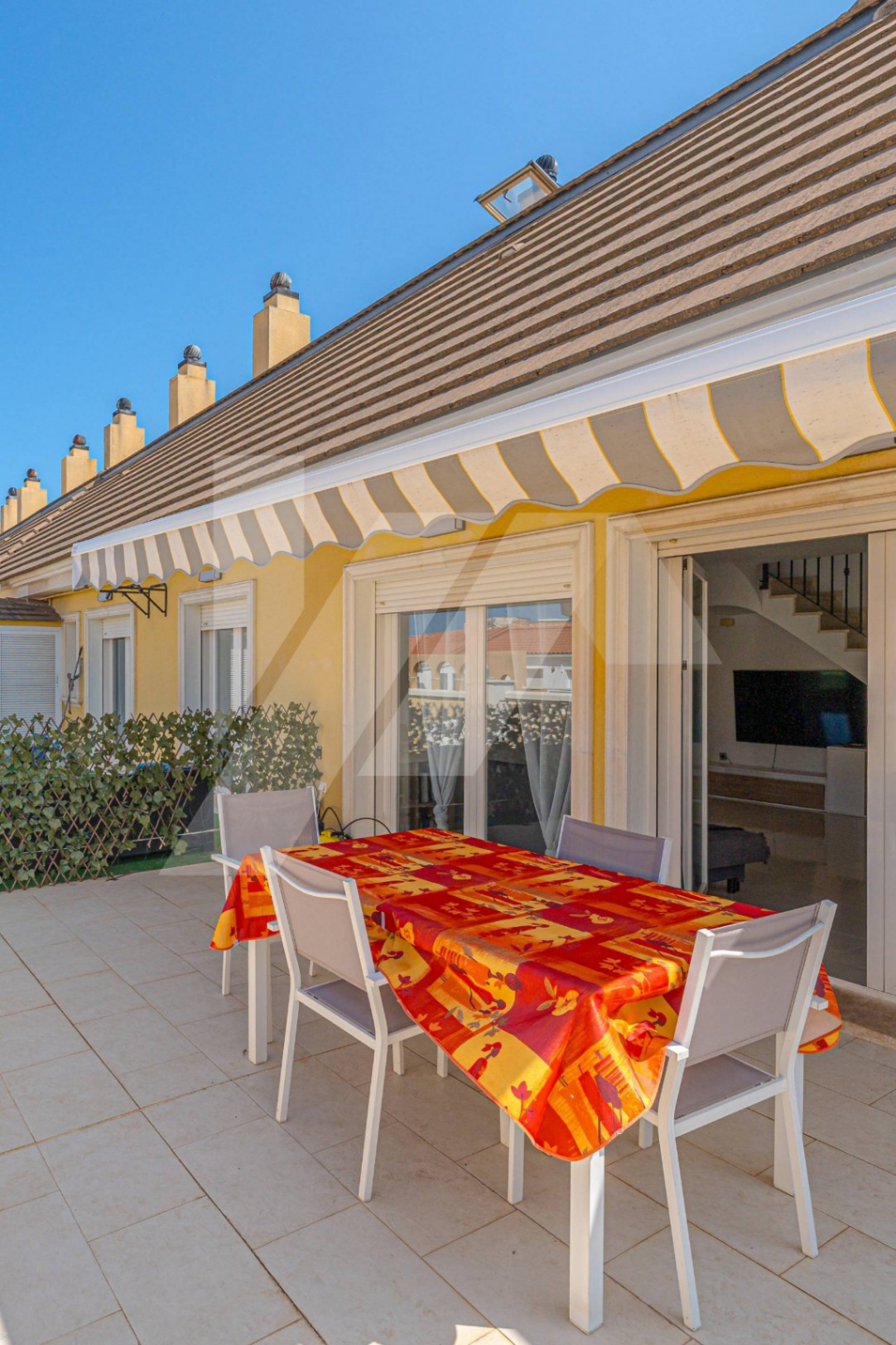 Penthouse mit Pool zu verkaufen in Denia, Costa Blanca.