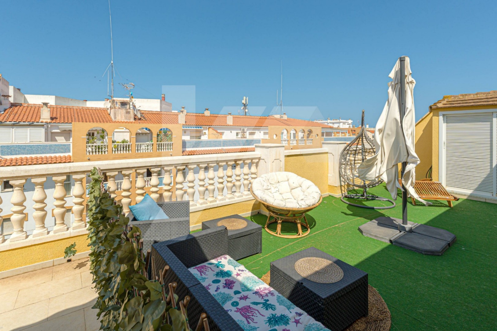 Penthouse mit Pool zu verkaufen in Denia, Costa Blanca.