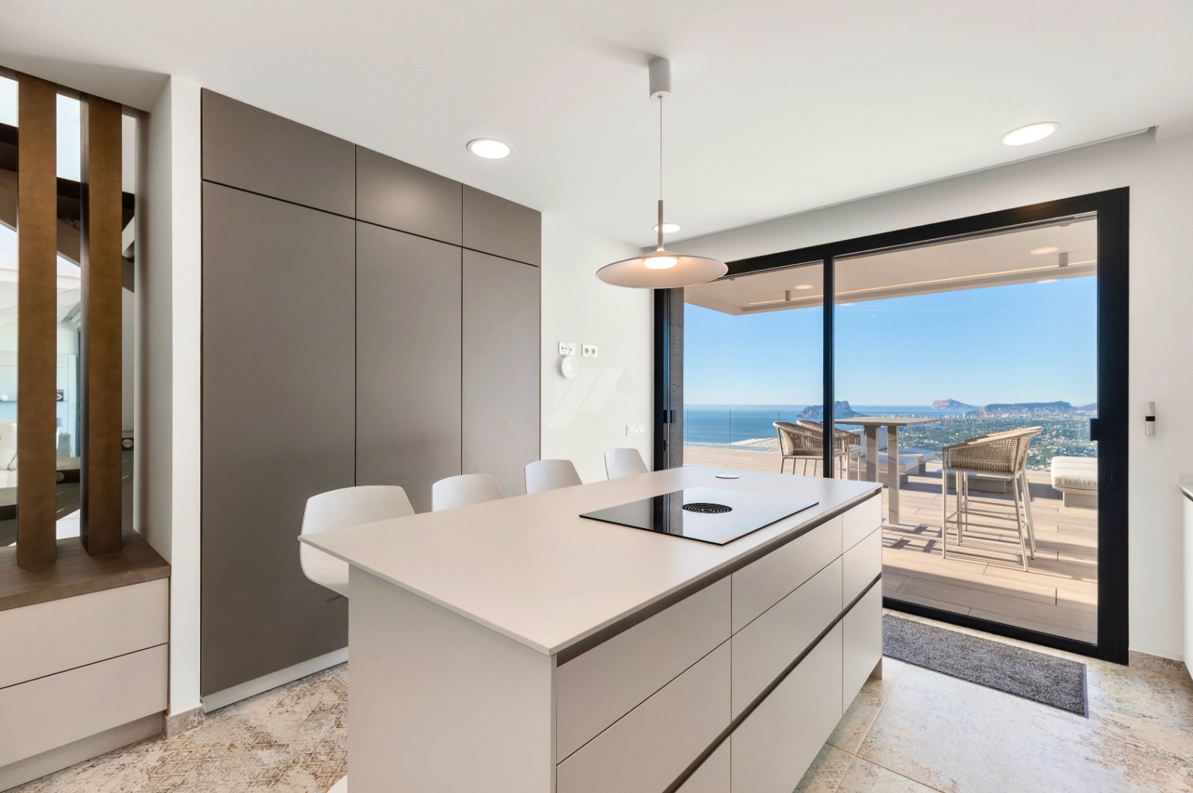 Exklusive Luxusvilla mit Meerblick zu verkaufen in Benitachell, Costa Blanca.