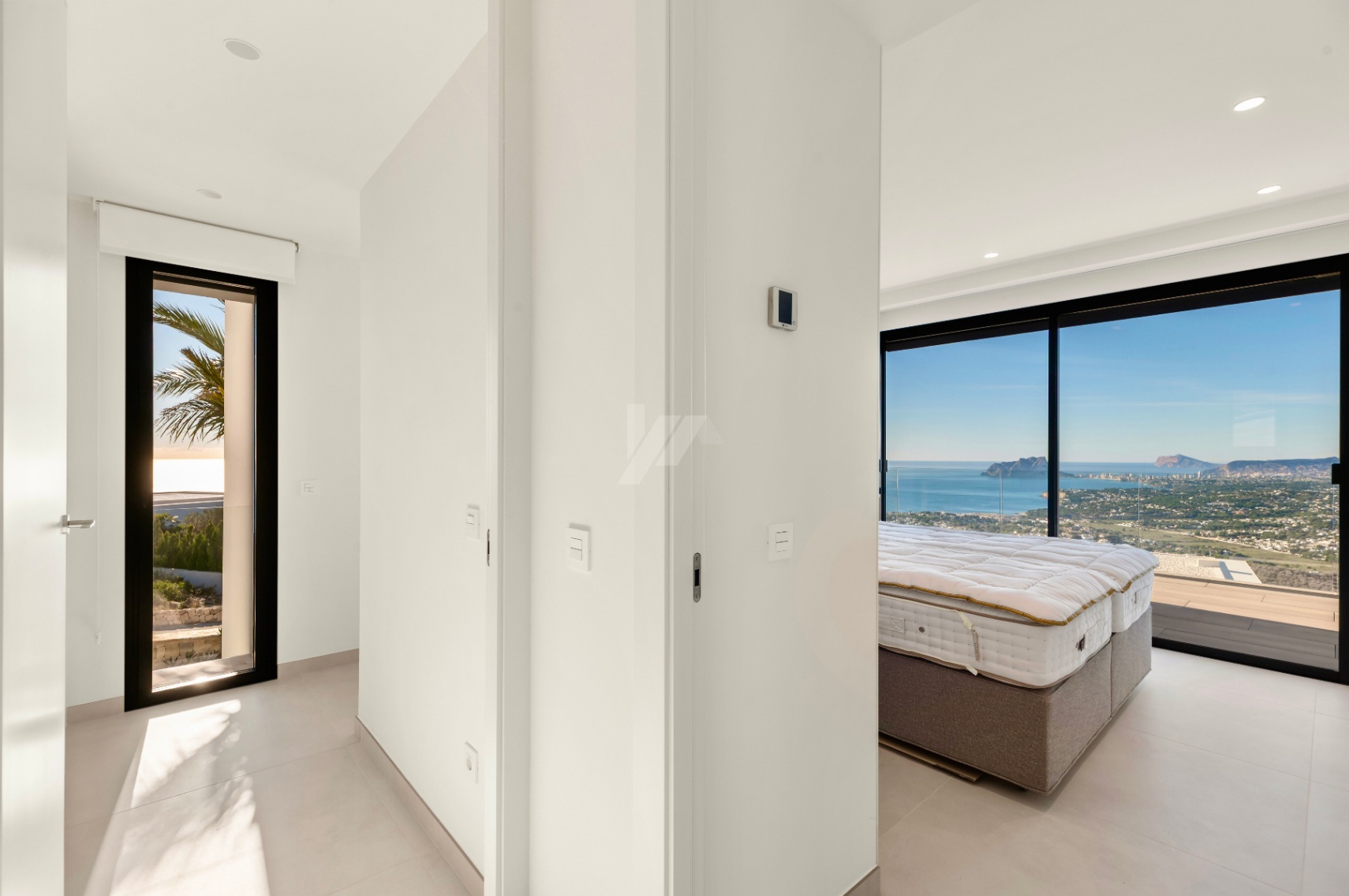 Exklusive Luxusvilla mit Meerblick zu verkaufen in Benitachell, Costa Blanca.