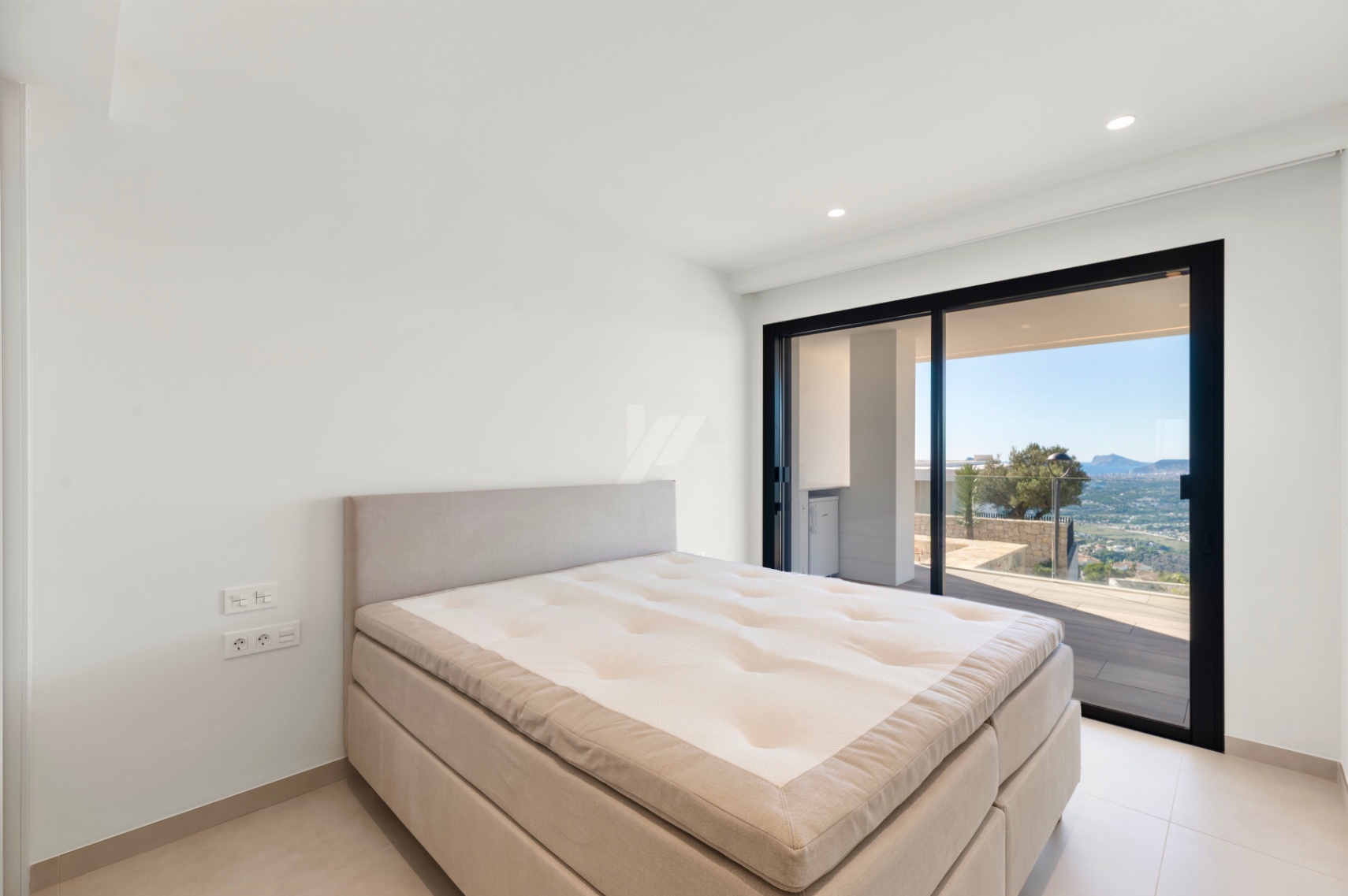 Exklusive Luxusvilla mit Meerblick zu verkaufen in Benitachell, Costa Blanca.