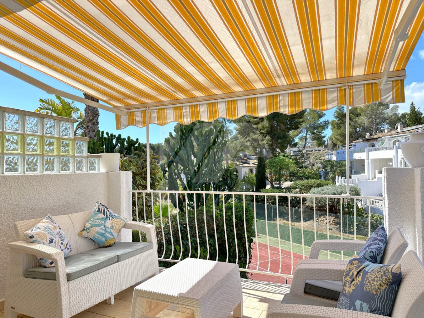 Bungalow zum Verkauf in Moraira, Costa Blanca.