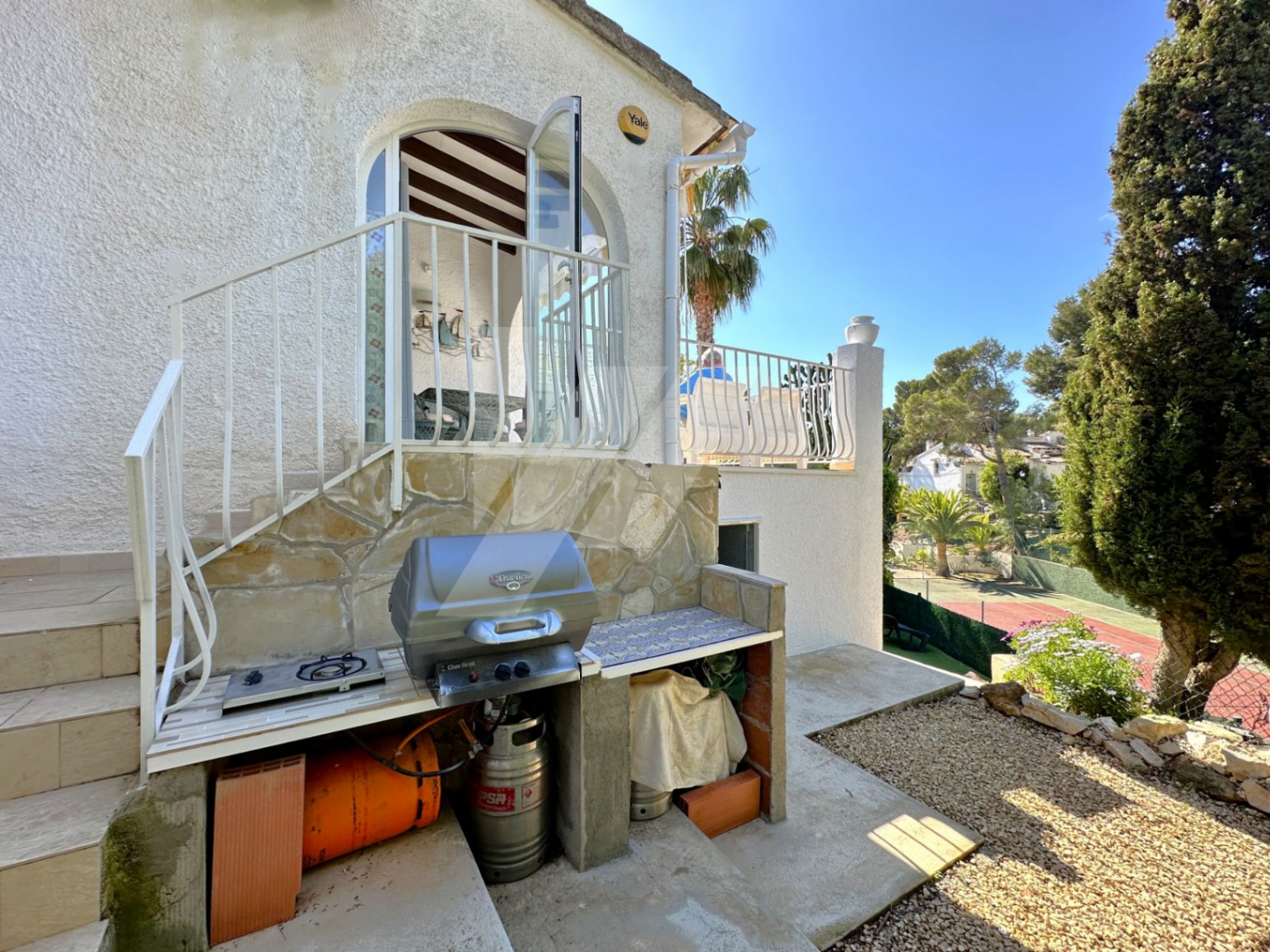 Bungalow zum Verkauf in Moraira, Costa Blanca.