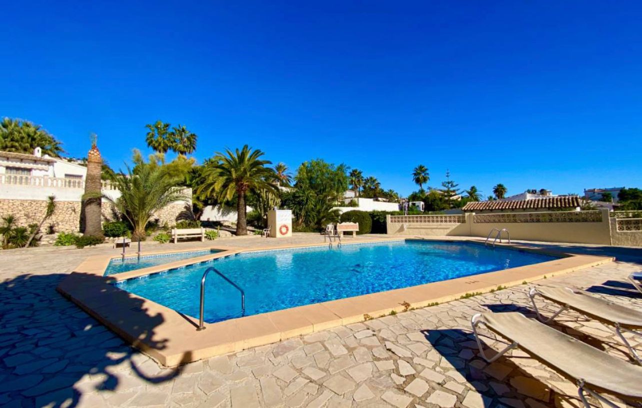 Villa zu verkaufen in Moraira, Costa Blanca.