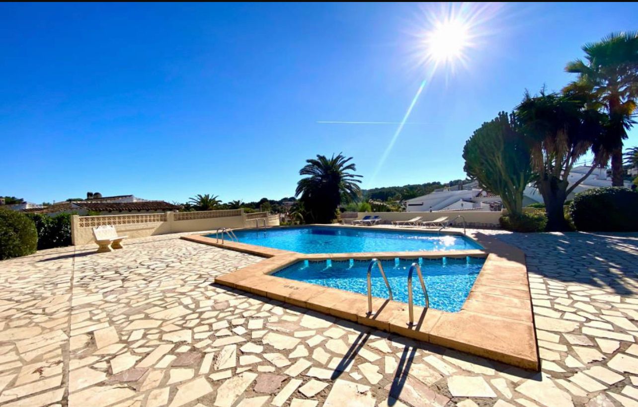 Villa zu verkaufen in Moraira, Costa Blanca.