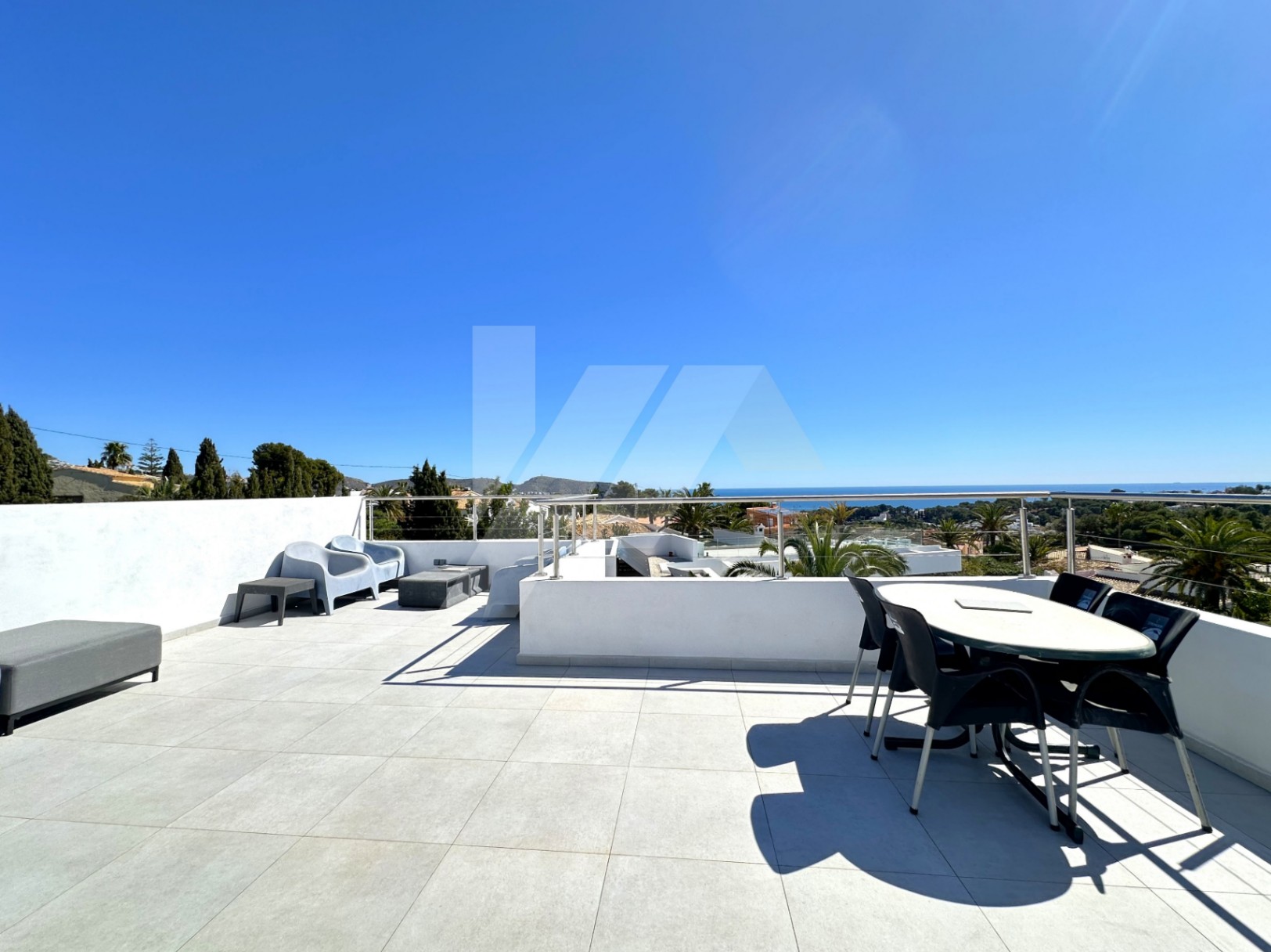Villa mit Meerblick zum Verkauf in Moraira, Costa Blanca.
