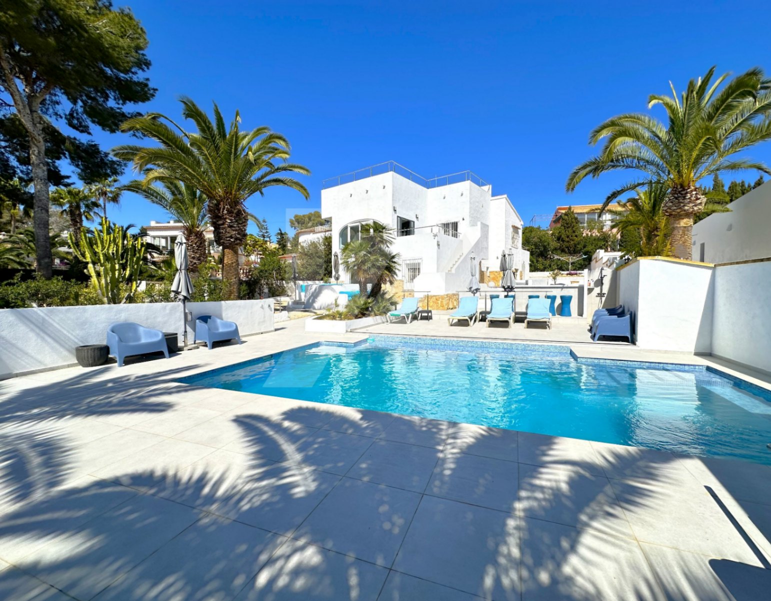 Villa mit Meerblick zum Verkauf in Moraira, Costa Blanca.