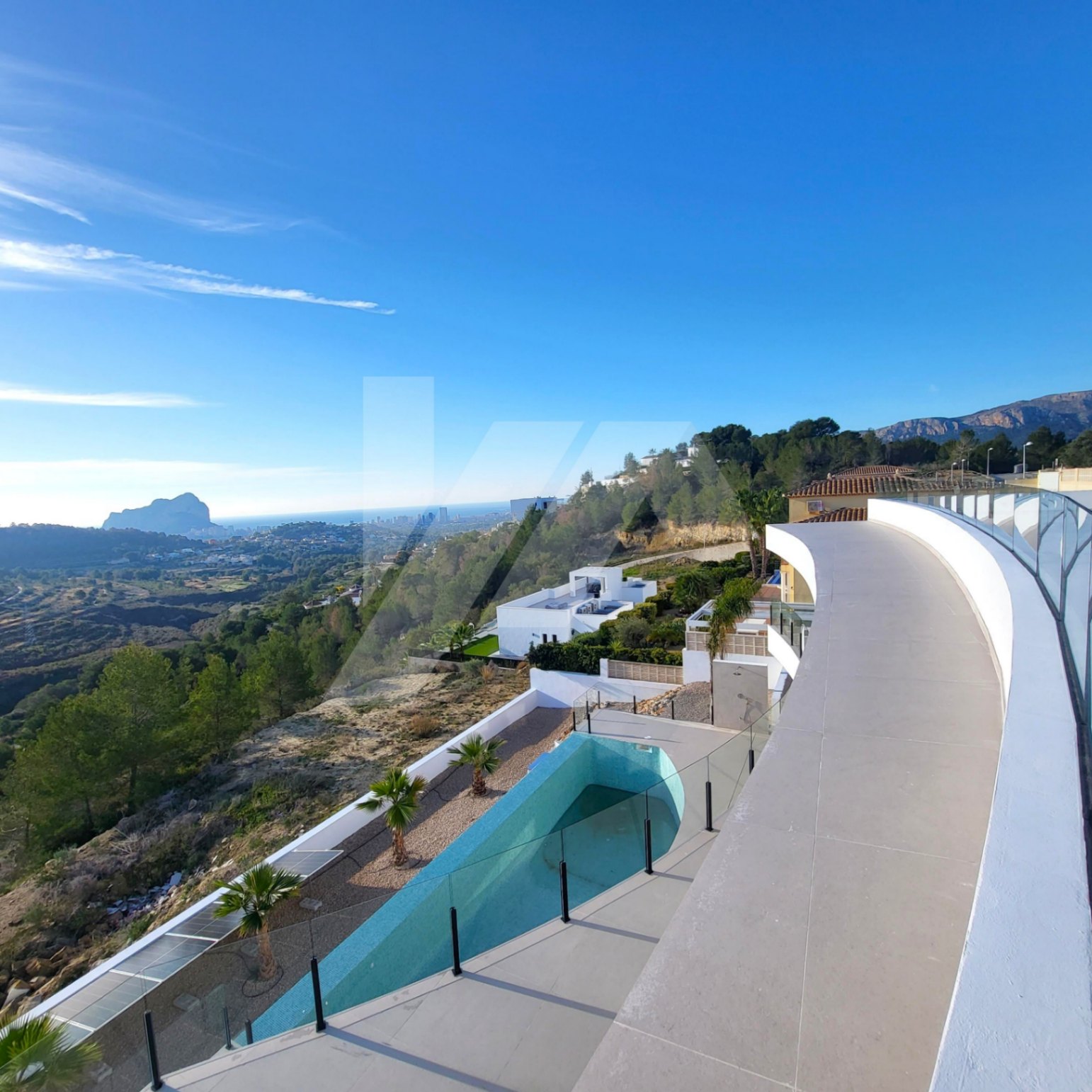 Luxusvilla zu verkaufen in Calpe, Costa Blanca.
