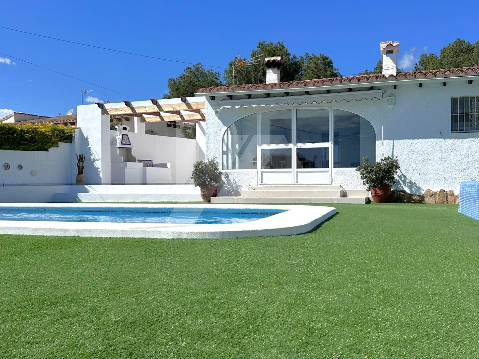 Villa mit Meerblick zu verkaufen in Moraira, Costa Blanca.