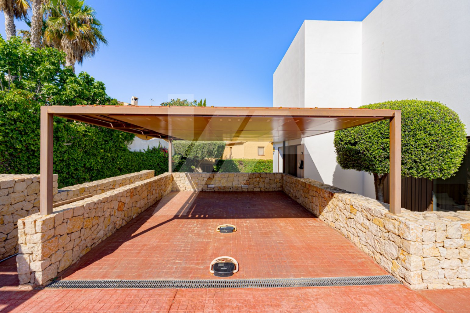 Moderne Villa zu verkaufen in Moraira mit Meerblick, Costa Blanca.