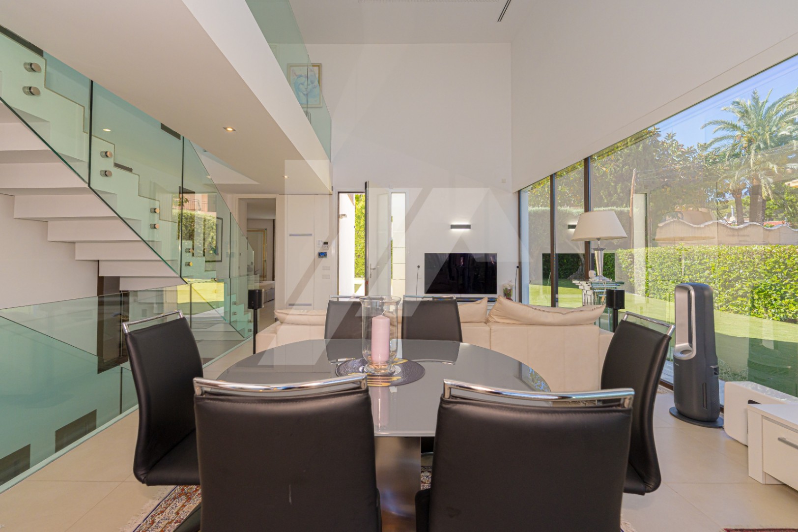 Moderne Villa zu verkaufen in Moraira mit Meerblick, Costa Blanca.