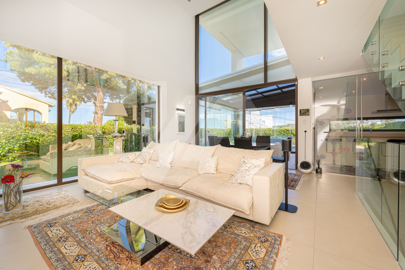Moderne Villa zu verkaufen in Moraira mit Meerblick, Costa Blanca.