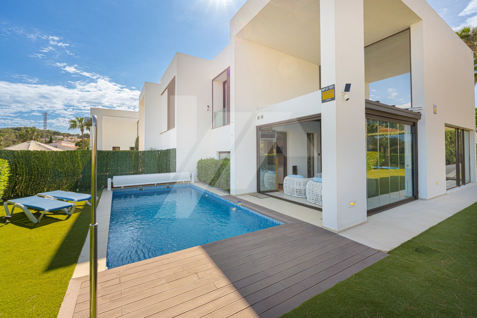Moderne Villa zu verkaufen in Moraira mit Meerblick, Costa Blanca.