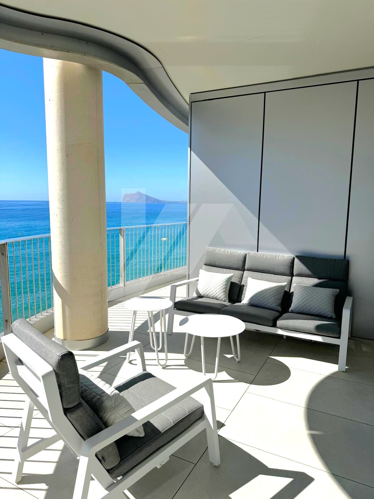 Exklusive Wohnung zu verkaufen in erster Linie in Calpe, Costa Blanca.