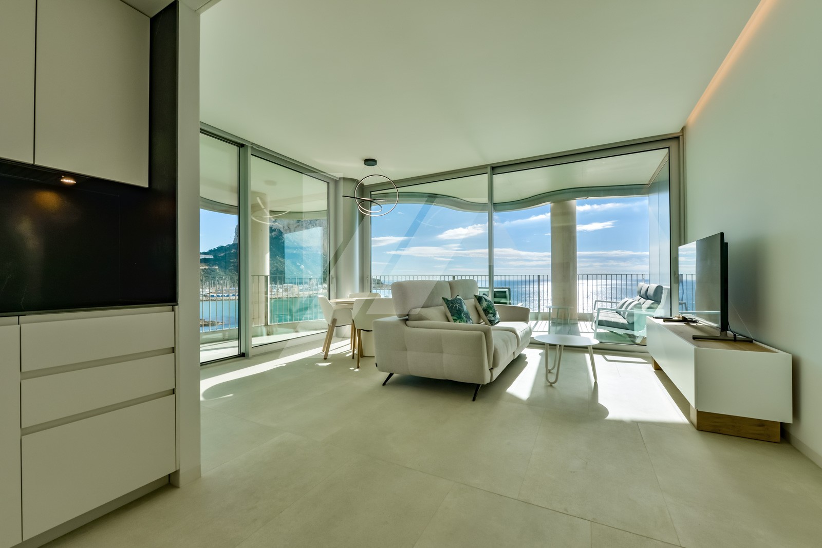 Exklusive Wohnung zu verkaufen in erster Linie in Calpe, Costa Blanca.