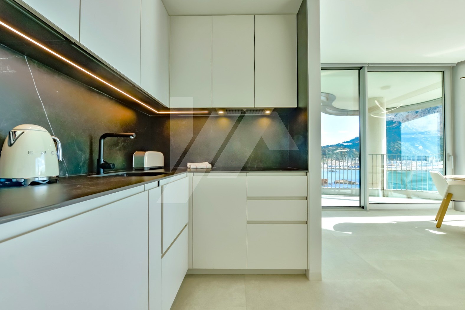 Exklusive Wohnung zu verkaufen in erster Linie in Calpe, Costa Blanca.