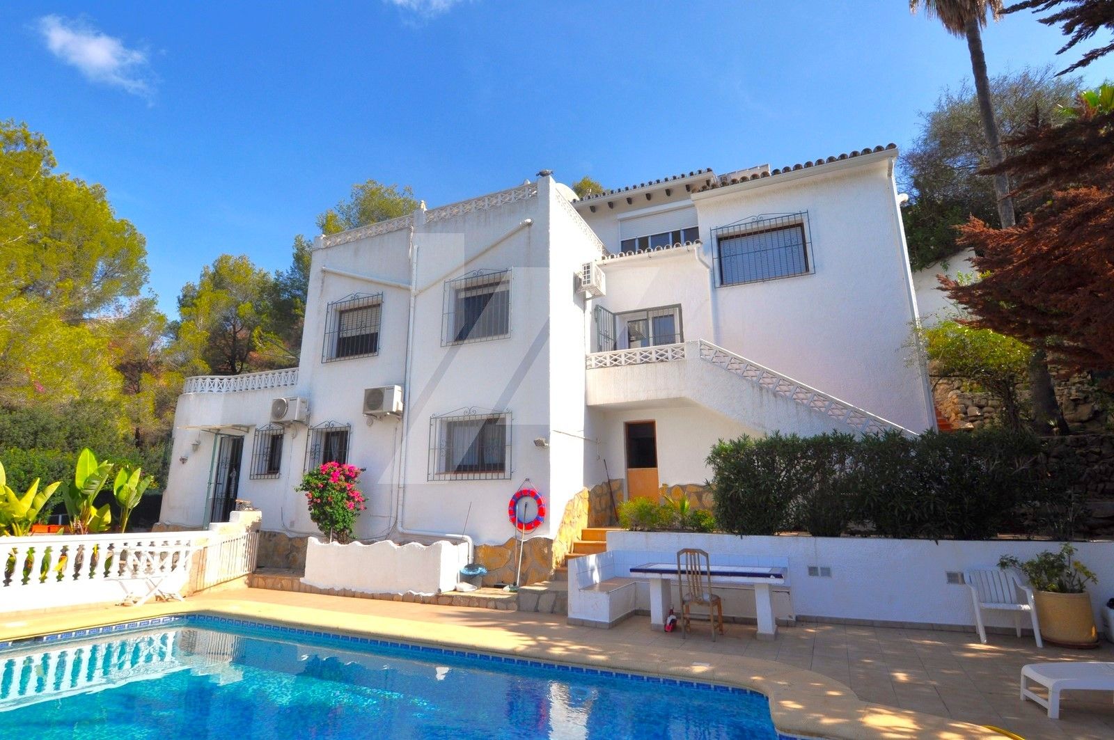 Villa zu verkaufen in Moraira, Costa Blanca.