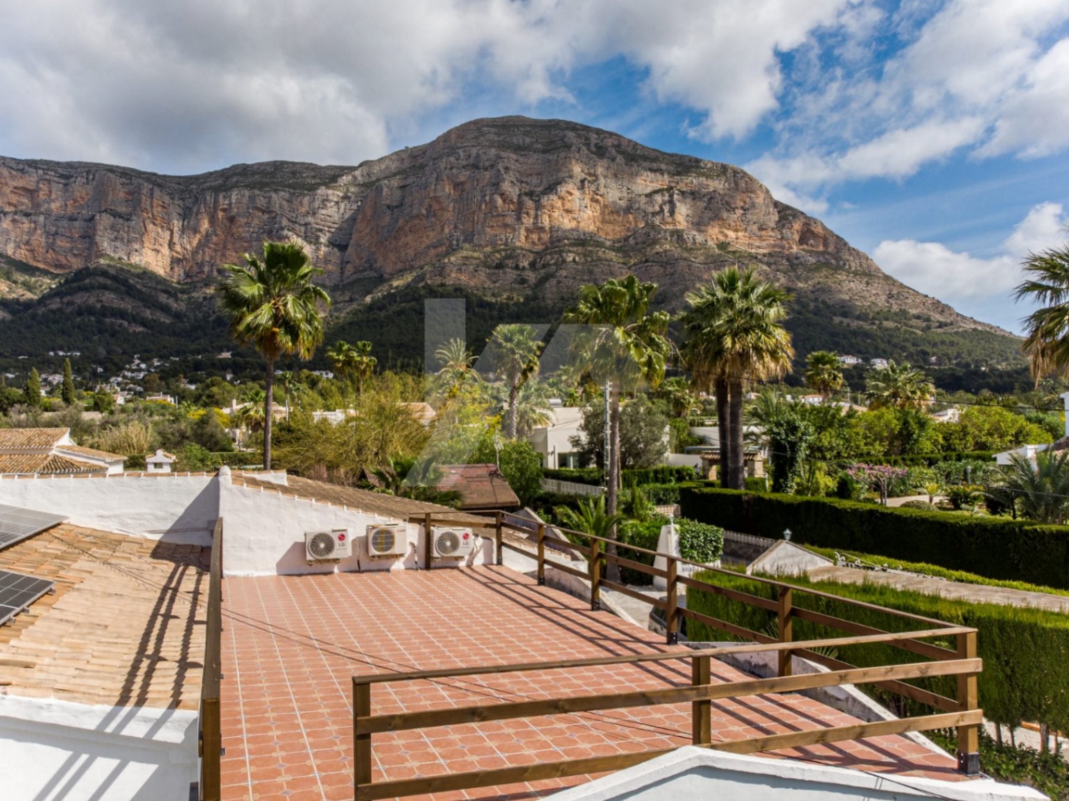 Exklusive Villa zum Verkauf in Javea, Costa Blanca.