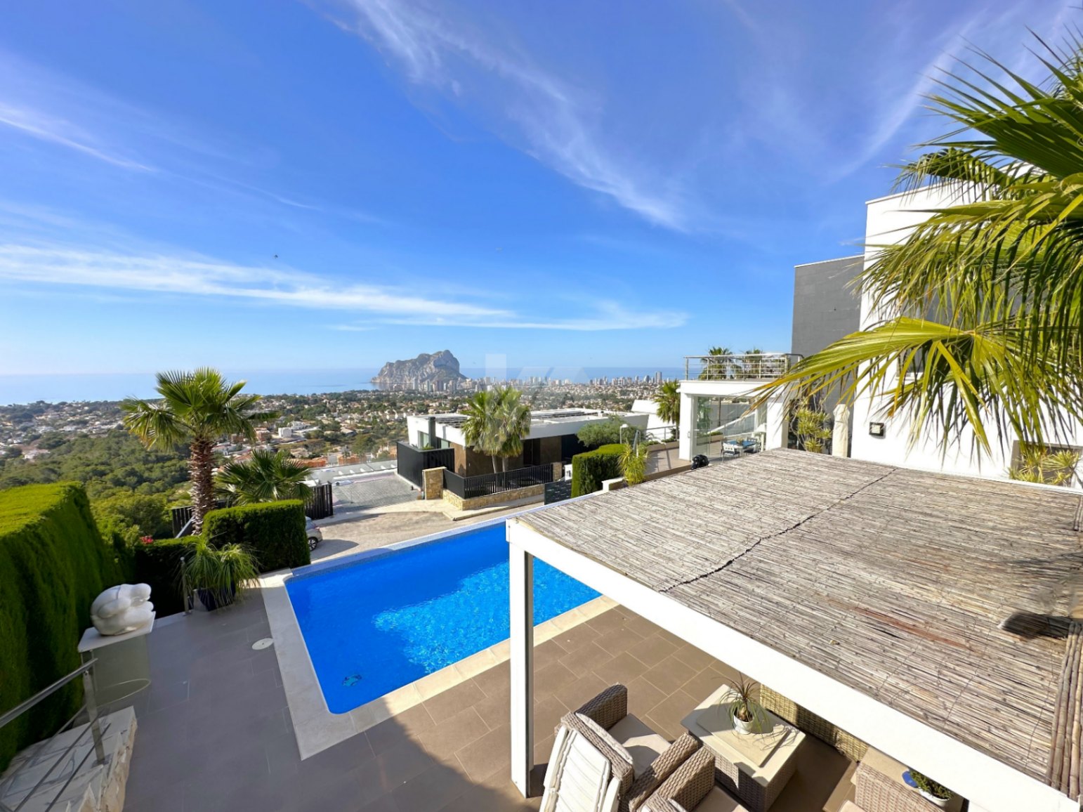 Villa de lujo con vistas panorámicas en Calpe. Costa Blanca.